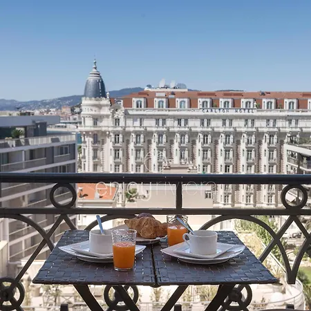 Palais Miramar: Modern Art Suite with Sea View Cannes Exterior photo