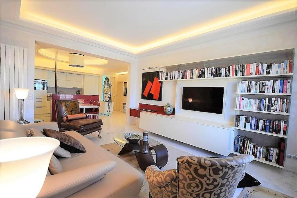 Apartment Palais Miramar Art Modern - Derniere Etages Vue - 75m De Confort - En Face Des Plages -wifi - Clim