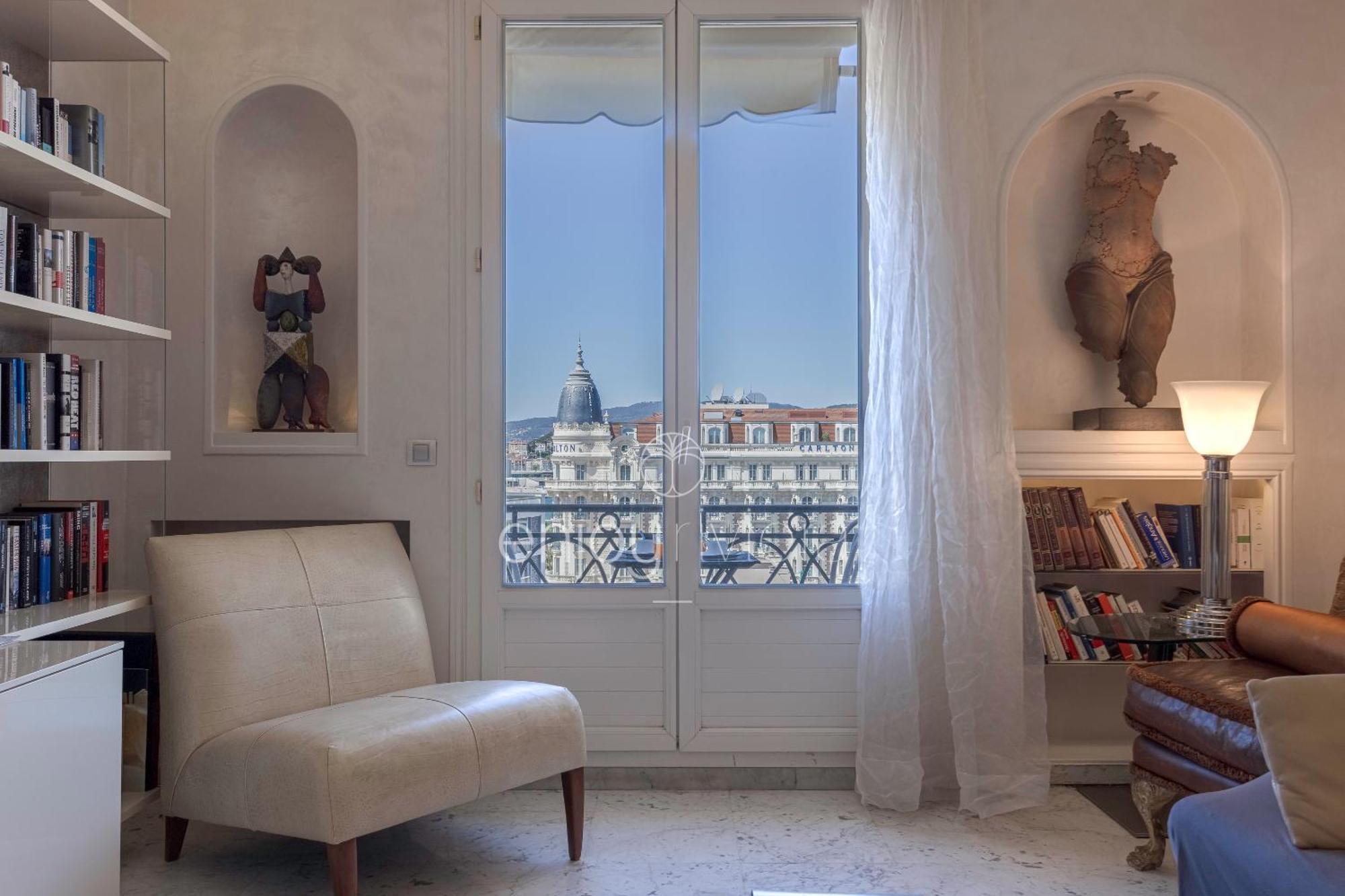 Palais Miramar Art Modern - Derniere Etages Vue - 75m De Confort - En Face Des Plages -wifi - Clim Apartment Cannes